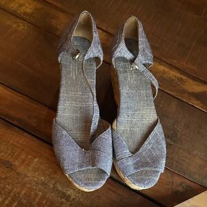 Stylish Blue denim Tom’s Wedge Sandals size 9